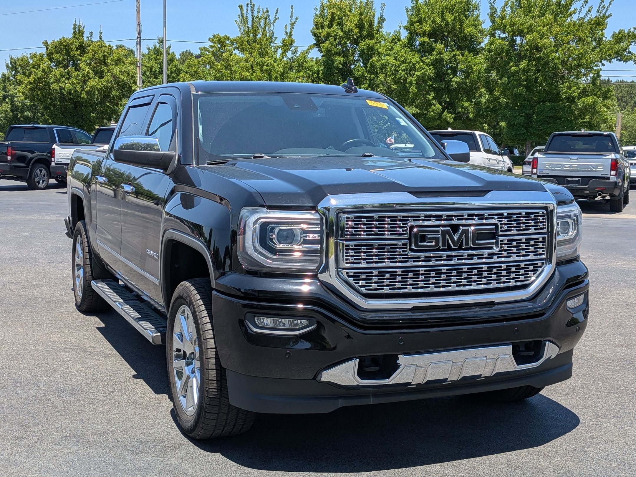 gmc sierra 1500 denali 2018 3GTU2PEC0JG345291 image gmc sierra 1500 denali 2018 3GTU2PEC0JG345291 image